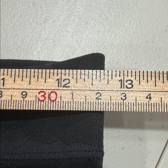 Vuori Women Camo Daily Leggings Size Small - Picture 4 of 5